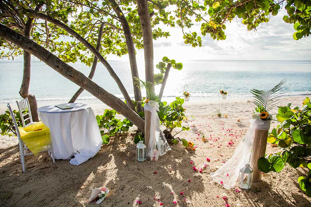 Caribbean Weddings at Keyonna Beach Resort Antigua